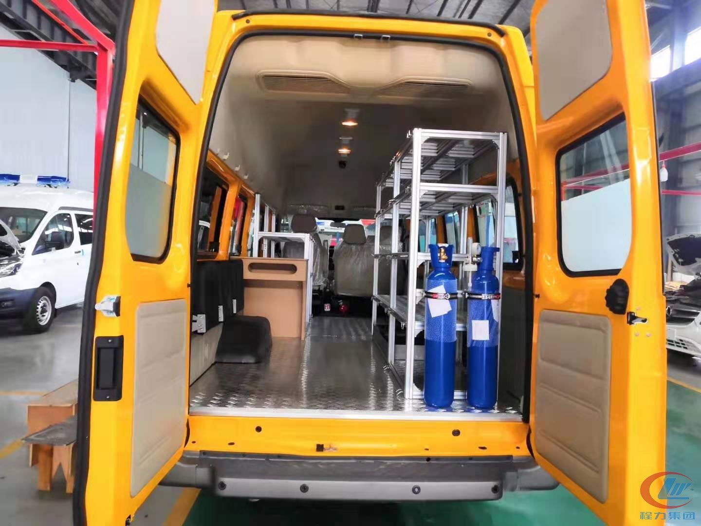 福特新時(shí)代客運(yùn)版救護(hù)車，福特應(yīng)急救援車